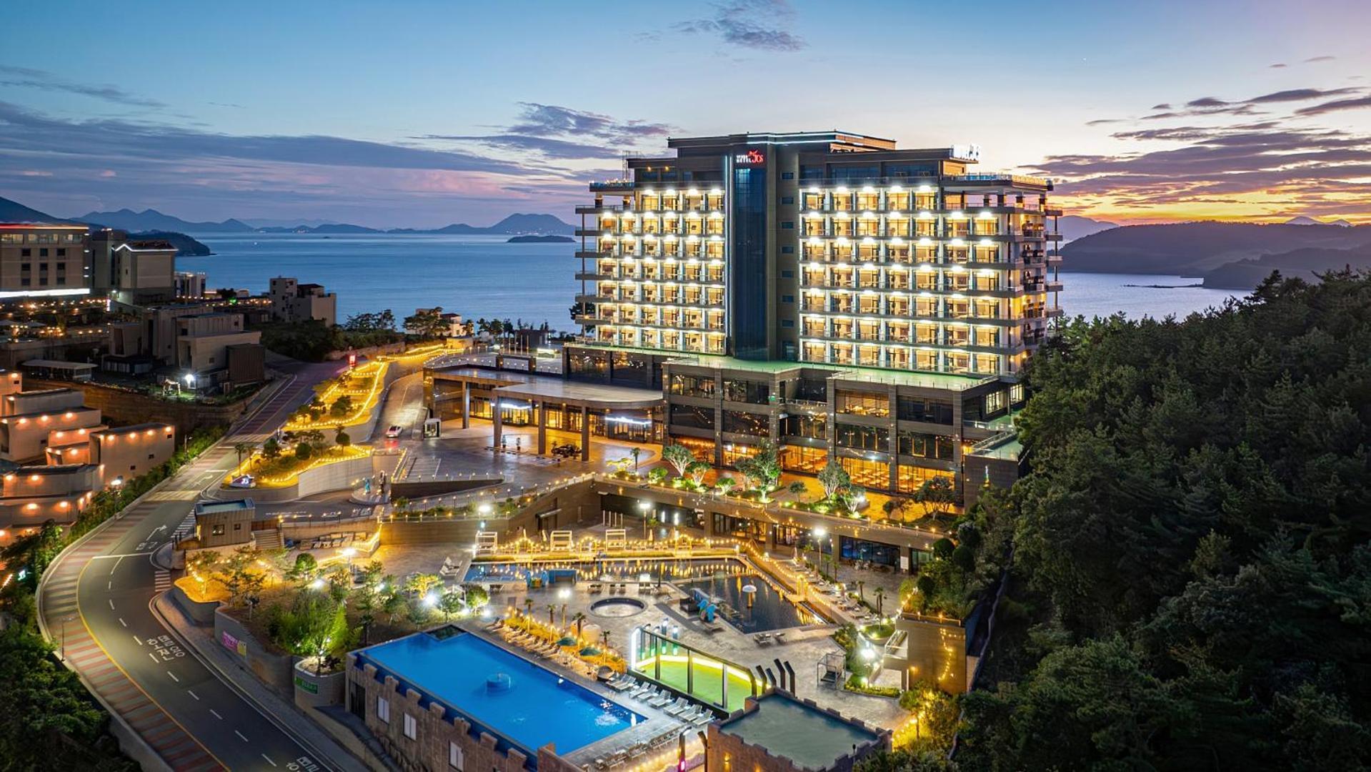 Hotel Jcs יאוסו מראה חיצוני תמונה